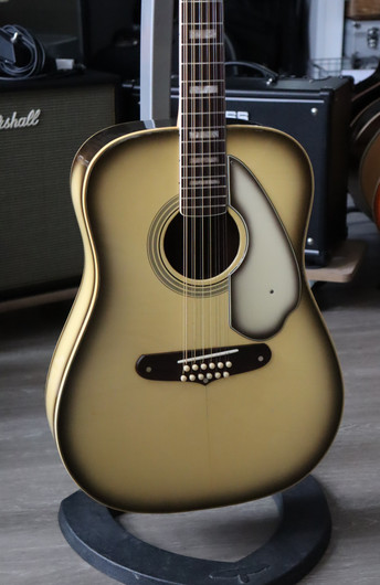 Fender Shenandoah 1960's Antigua akustinen + kova laukku (käytetty)