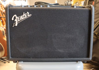 Fender Mustang GT-40 Kitaravahvistincombo (käytetty)