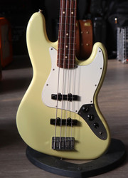 Fender Player II Jazz Bass Hialeah Yellow 2024 (used)