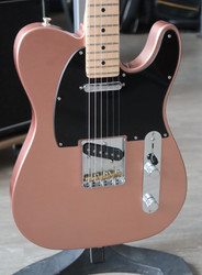 Fender American Performer Telecaster 2018 + kova laukku (käytetty)