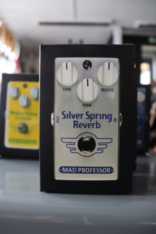MAD PROFESSOR SILVER SPRING REVERB - Guitar Store