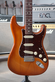 Fender American Performer Strat 2019+ gig bag (käytetty)