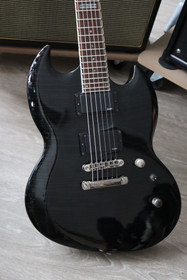 ESP LTD Viper-200FM See-Through Black sähkökitara (käytetty)