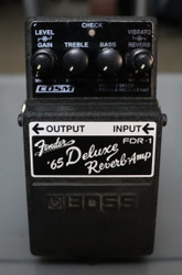 Boss FDR-1 Fender '65 Deluxe Reverb Amp -efektipedaali (käytetty)