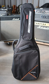 Gewa Student Black 4/4 elektroakustinen + gig bag (käytetty)