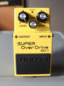 Boss SD-1 Super Overdrive efektipedaali (käytetty)