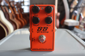 Xotic Effects BB Preamp Booster efektipedaali (käytetty)