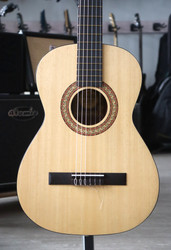 Landola C-23 3/4 acoustic guitar (used)