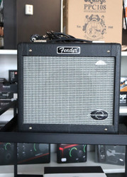FENDER G-DEC JUNIOR (used)