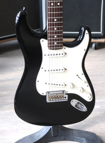 Fender American Standard Stratocaster 2009 sähkökitara (käytetty)