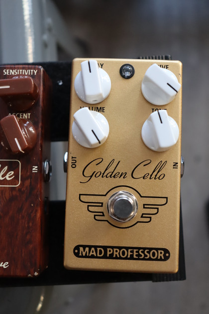 Mad Professor Golden Cello Delay/Distortion (käytetty