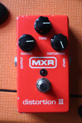 MXR M115 Distortion III säröpedaali (käytetty)