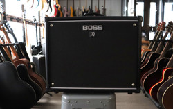 BOSS KATANA 100 MK-1 vahvistin (käytetty)