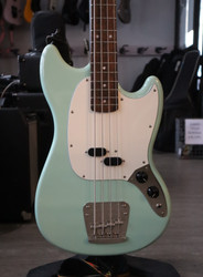 Squier CV 60s Mustang Bass SG 2020 sähköbasso (käytetty)