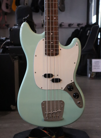 Squier CV 60s Mustang Bass SG 2020 sähköbasso (käytetty)
