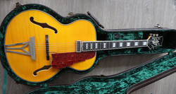 Strömberg Newport Vintage Lacquer + kova laukku (käytetty)