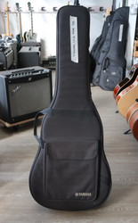 Yamaha LL6ARE Electro Acoustic + soft case (used)