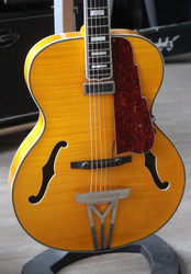 Strömberg Newport Vintage Lacquer + kova laukku (käytetty)