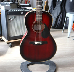 PRS SE PPE20FG Parlor Fire Red Burst (used)