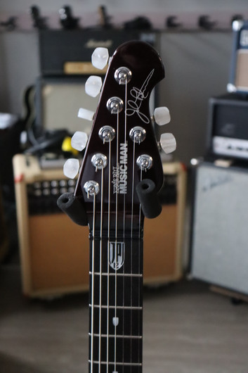 Music Man USA John Petrucci JP12-7 BFR CS Cherry Sugar 2012 (käytetty)
