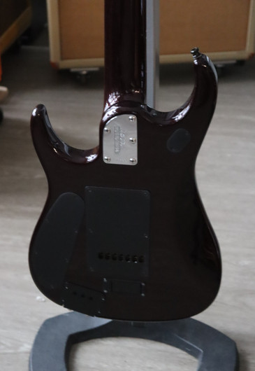 Music Man USA John Petrucci JP12-7 BFR CS Cherry Sugar 2012 (käytetty)