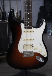 Fender American Performer Strat HSS RW 3TSB 2023 (käytetty)