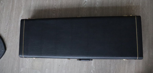 Music Man USA John Petrucci JP12 CS Cherry Sugar 2013 (käytetty)