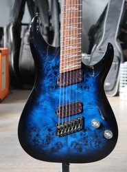 Schecter Omen Elite-7 See Blue Burst 2022 sähkökitara (käytetty)