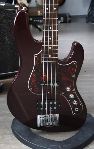 FGN Mighty Jazz Standard Japan Azuki Metallic + case (used)