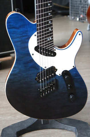 Ormsby TX GTR Exotic 6 EU Sky Fall Multiscale + case (käytetty)