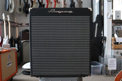 Ampeg RB-110 Bassokombo (käytetty)