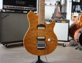 Music Man Axis FR 1999 Elecric Guitar + case (used)