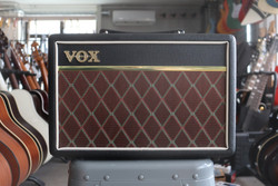 Vox Pathfinder 10 Amplifier for Guitar (Used)