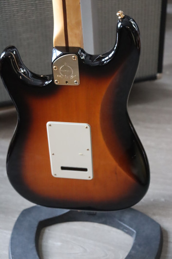 Fender 60th Anniversary Commemorative Strato 2TSB 2014 (käytetty)