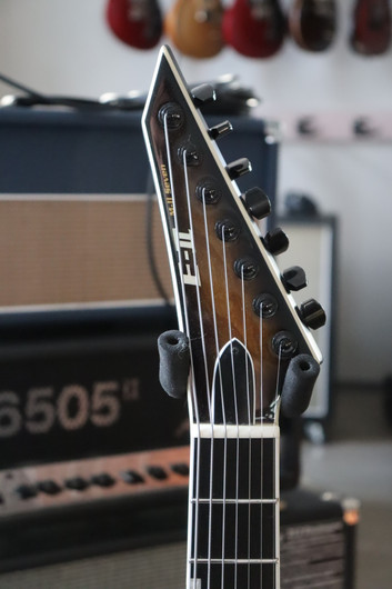 ESP E-II M-II-7 NT Hipshot Dark Brown Natural Burst 2023 (käytetty)