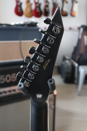 ESP E-II M-II-7 NT Hipshot Dark Brown Natural Burst 2023 (käytetty)