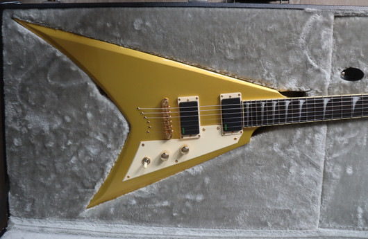 ESP LTD KH-V Metallic Gold 2023 sähkökitara + case (käytetty)