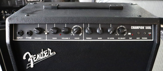 Fender Champion 50XL kitaravahvistin (käytetty)