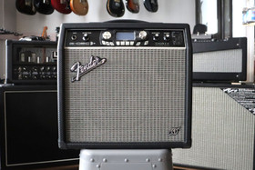 Fender G-DEC 3 Thirty kitaravahvistin (käytetty)