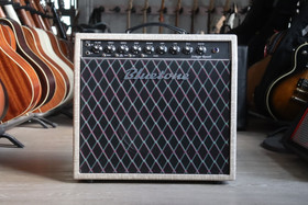 Bluetone Stringer Reverb 30W Combo 1x12