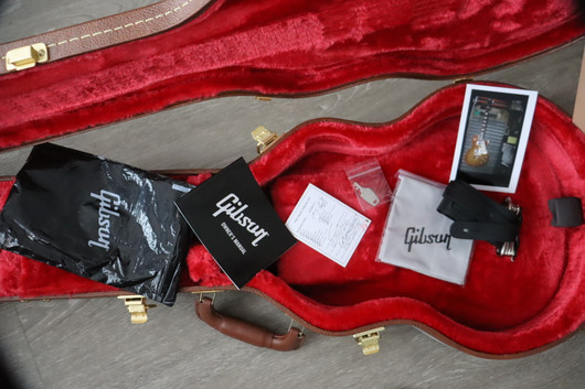 Gibson Les Paul Standard 60'S Unburst 2022 sähkökitara (käytetty)