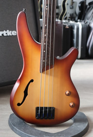 Ibanez SRH500F-NNF nauhaton Soundgear Aerium 2024 basso (käytetty)