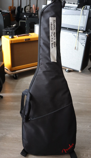 Fender Highway One Stratocaster 2007 + gig bag (käytetty)
