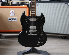 Gibson SG Standard Ebony 2007 + case (used)