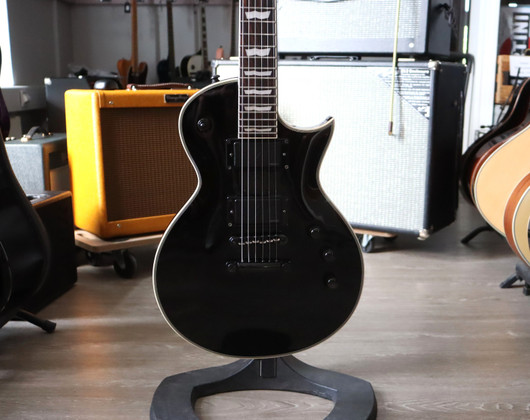 ESP LTD EC-1000S Fluence Black 2021 sähkökitara (käytetty)