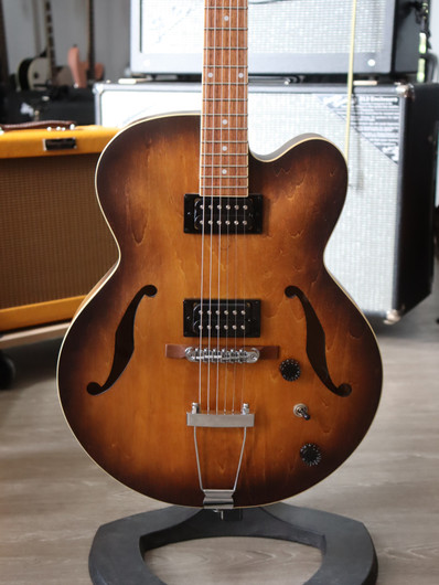 Ibanez AF55TF Artcore puoliakustinen jazz-kitara  (käytetty)
