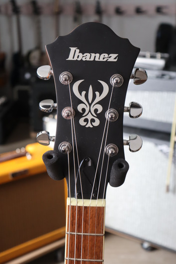 Ibanez AF55TF Artcore puoliakustinen jazz-kitara  (käytetty)