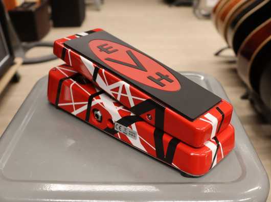 Dunlop EVH95 35th Anniversary Wah-Wah efektipedaali (käytetty)