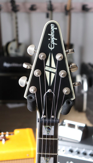  Epiphone Flying V Prophecy Aged JBM 2025 sähkökitara (käytetty)