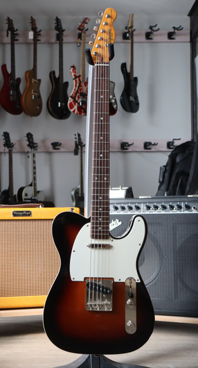 Squier Classic Vibe Baritone Custom Telecaster 2022 (käytetty)